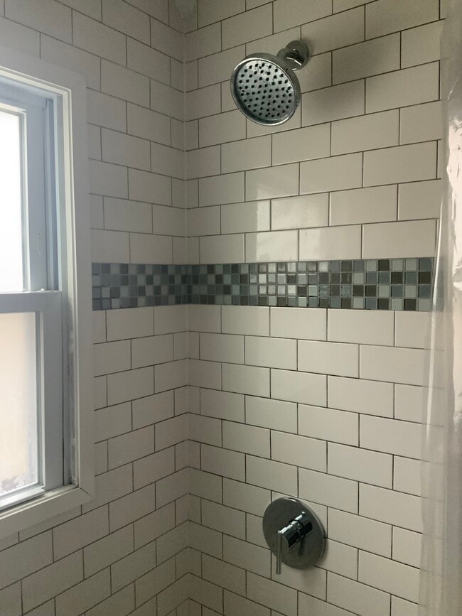 Building Photo - 5122 W 50th Terrace