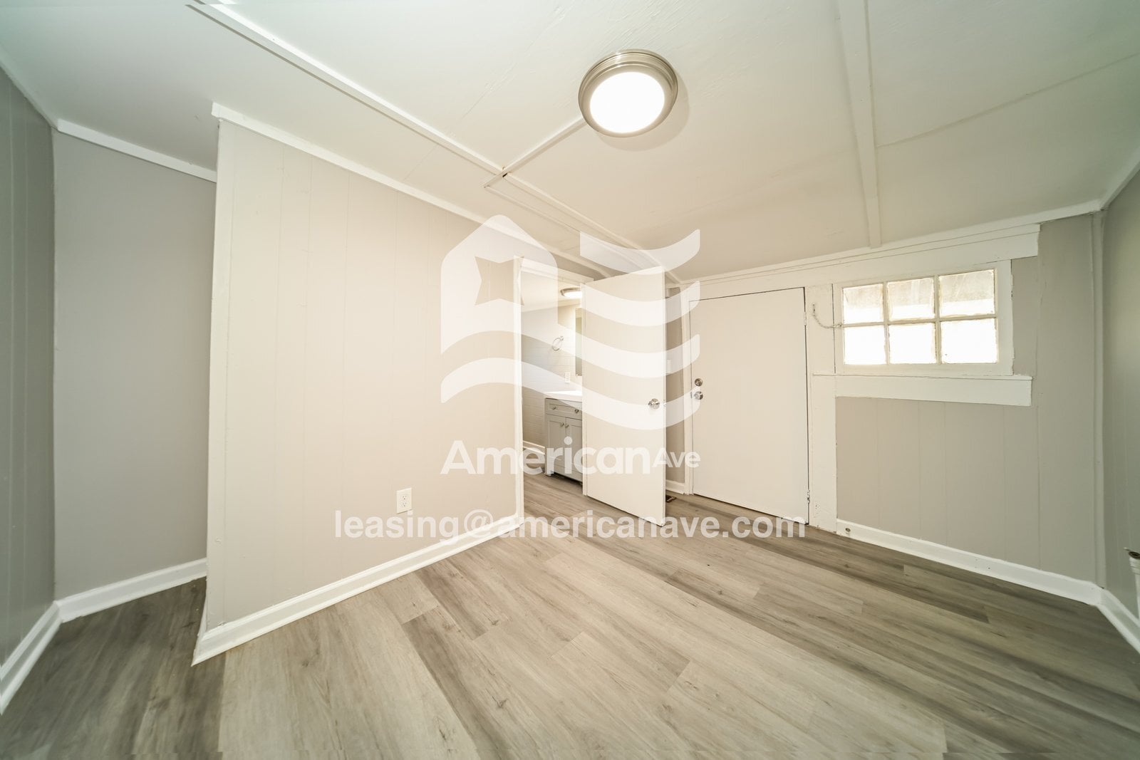 Building Photo - 610 De Groat St