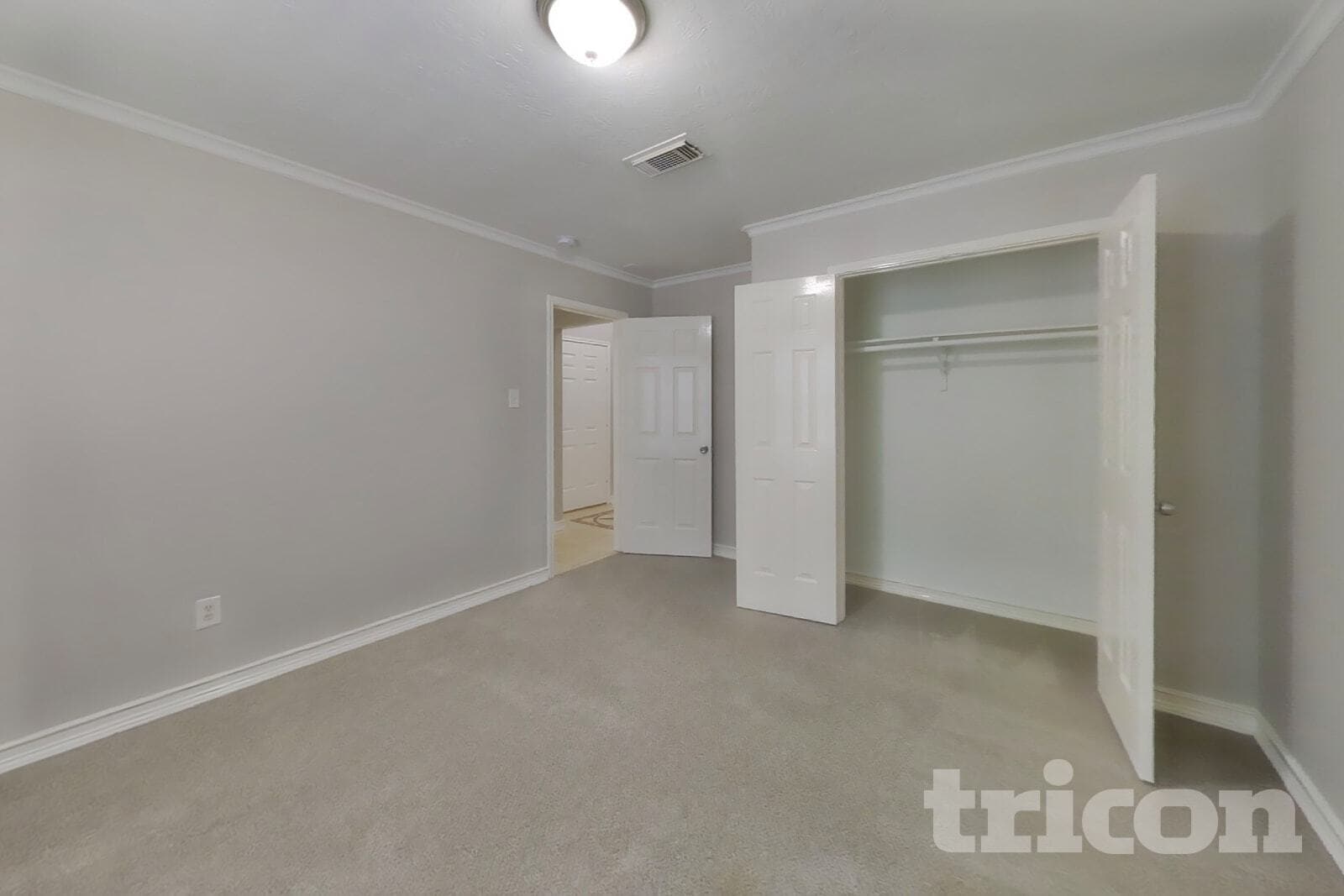 Building Photo - 29418 Fox River Dr