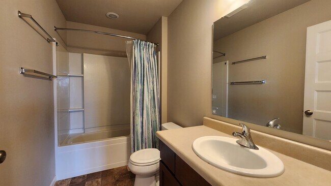 Building Photo - 9359 Highland Gate Way