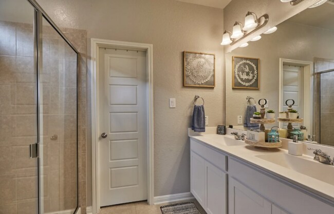 Building Photo - 11612 Bakersfield Pass