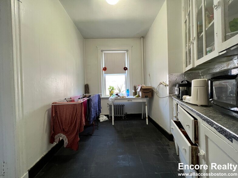 Building Photo - 66 Chiswick Rd