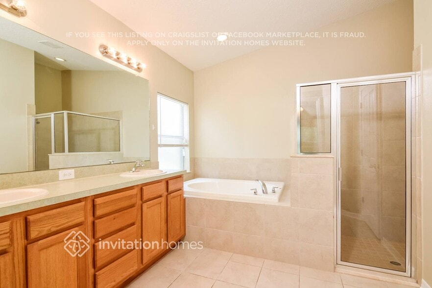 Building Photo - 6609 Bluff Meadow Ct