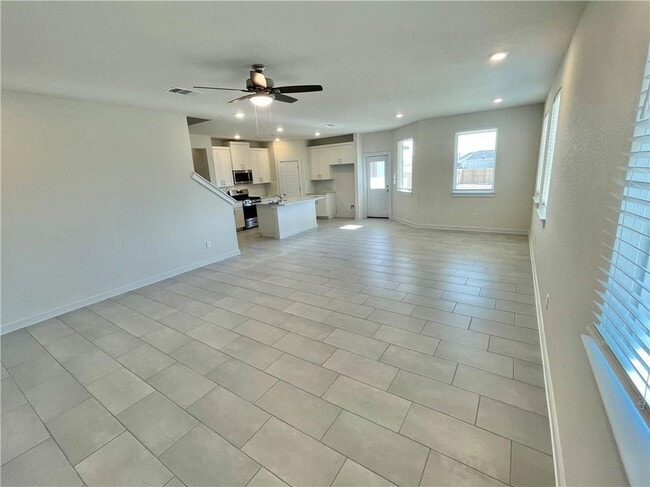 Building Photo - 210 Whisper Rill Dr