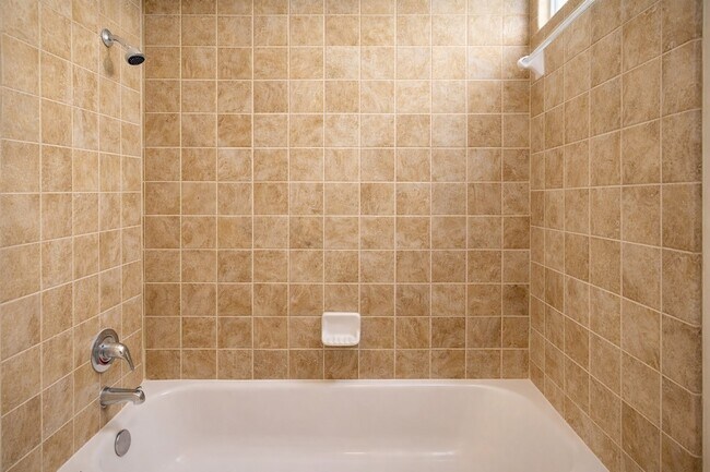 Building Photo - 2710 Hullsmith Dr