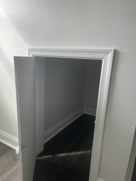 Building Photo - 701 Academy Rd