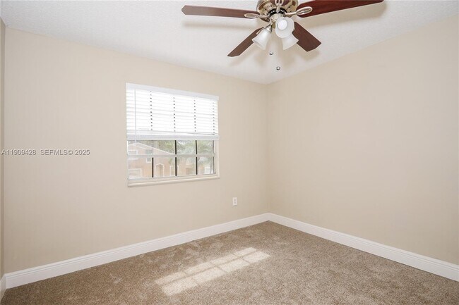 Building Photo - 18954 NW 63rd Ct Cir