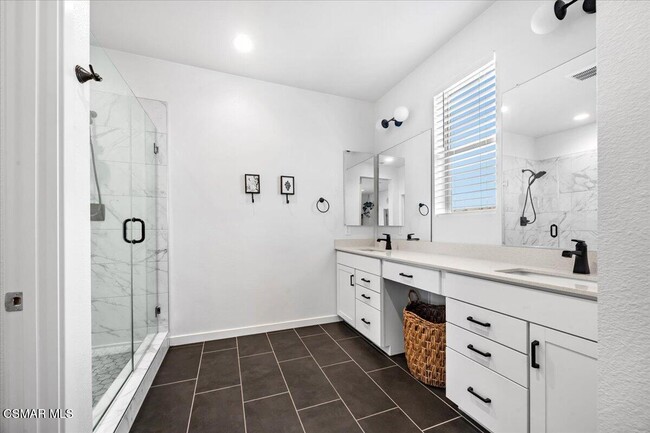 Building Photo - 215 Red Brick Dr