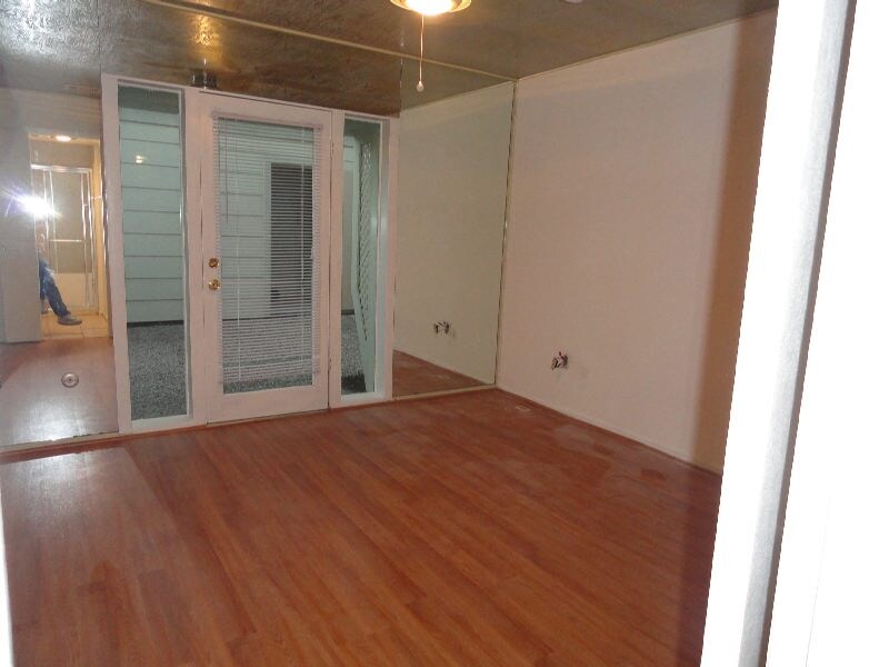 Building Photo - 13037 Clarewood Dr
