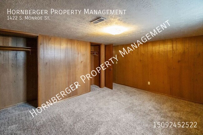 Building Photo - 1422 S Monroe St
