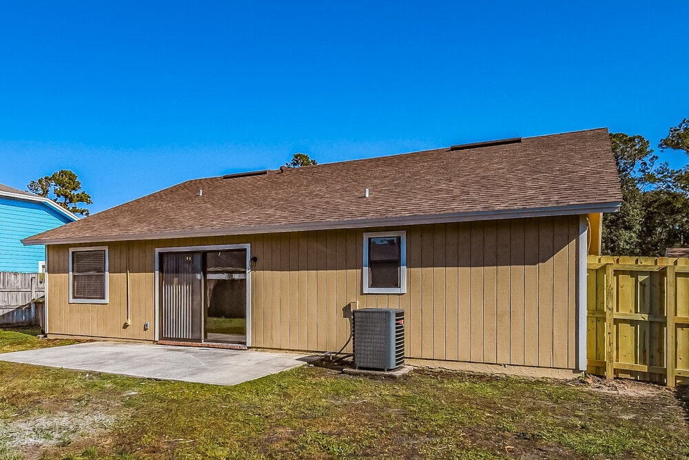 Building Photo - 7974 Amandas Crossing Dr E