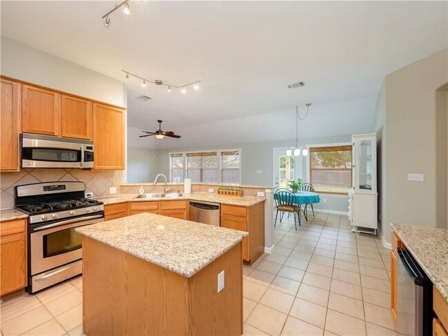 Building Photo - 2206 Boneset Trail