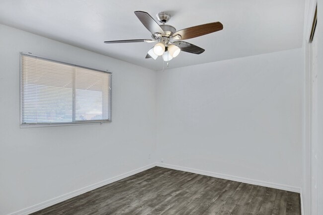 Building Photo - 5 Bedroom House Located in Tempe!