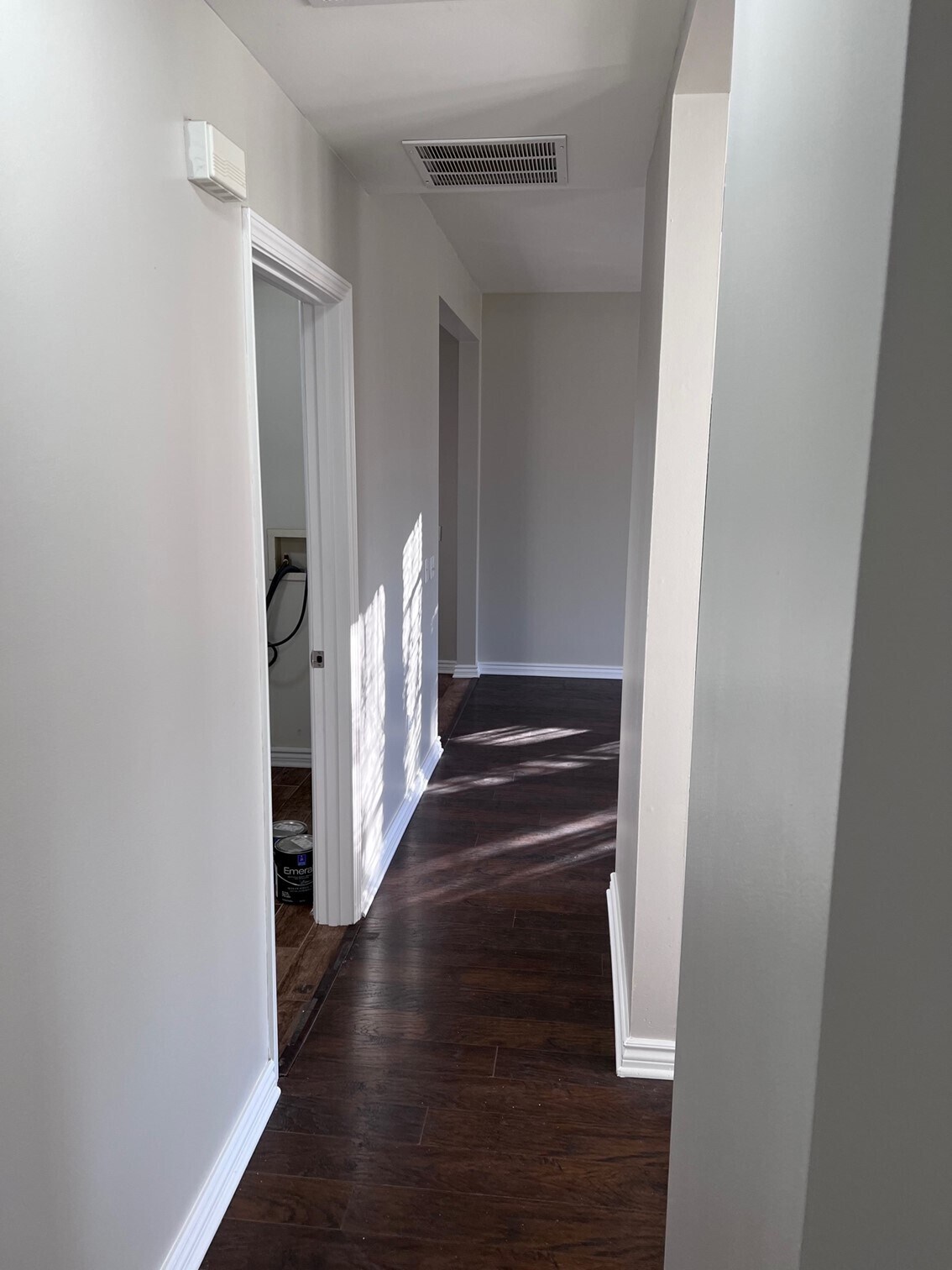Hallway - 3333 Bromley Ln