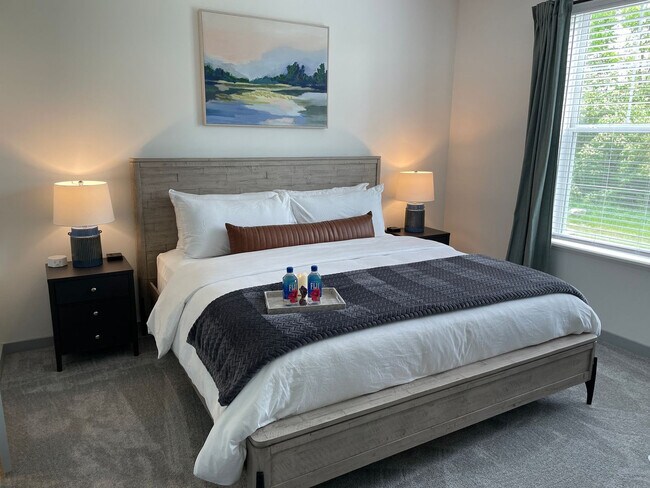 Building Photo - 5102 Aldersgate Dr