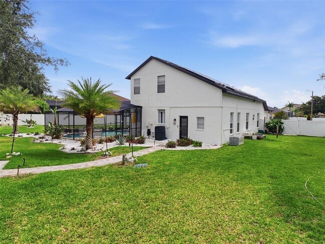 Building Photo - 23051 Eagles Watch Dr