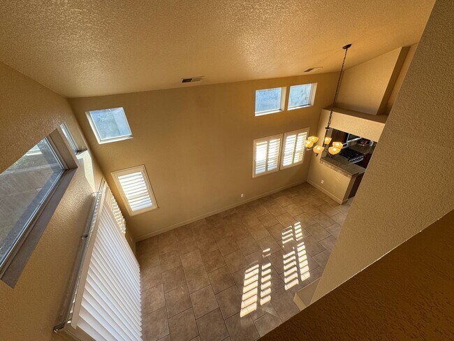 Building Photo - Beautiful Brookside Home Coming Soon!