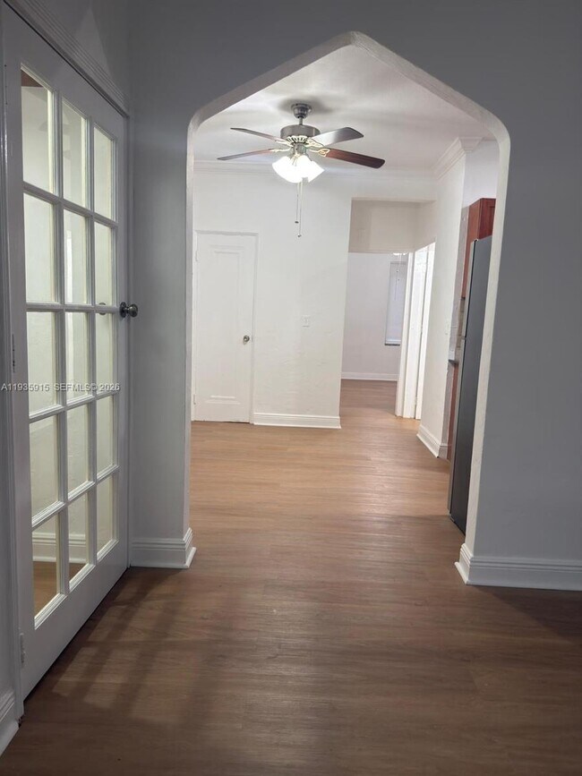 Building Photo - 740 Michigan Ave