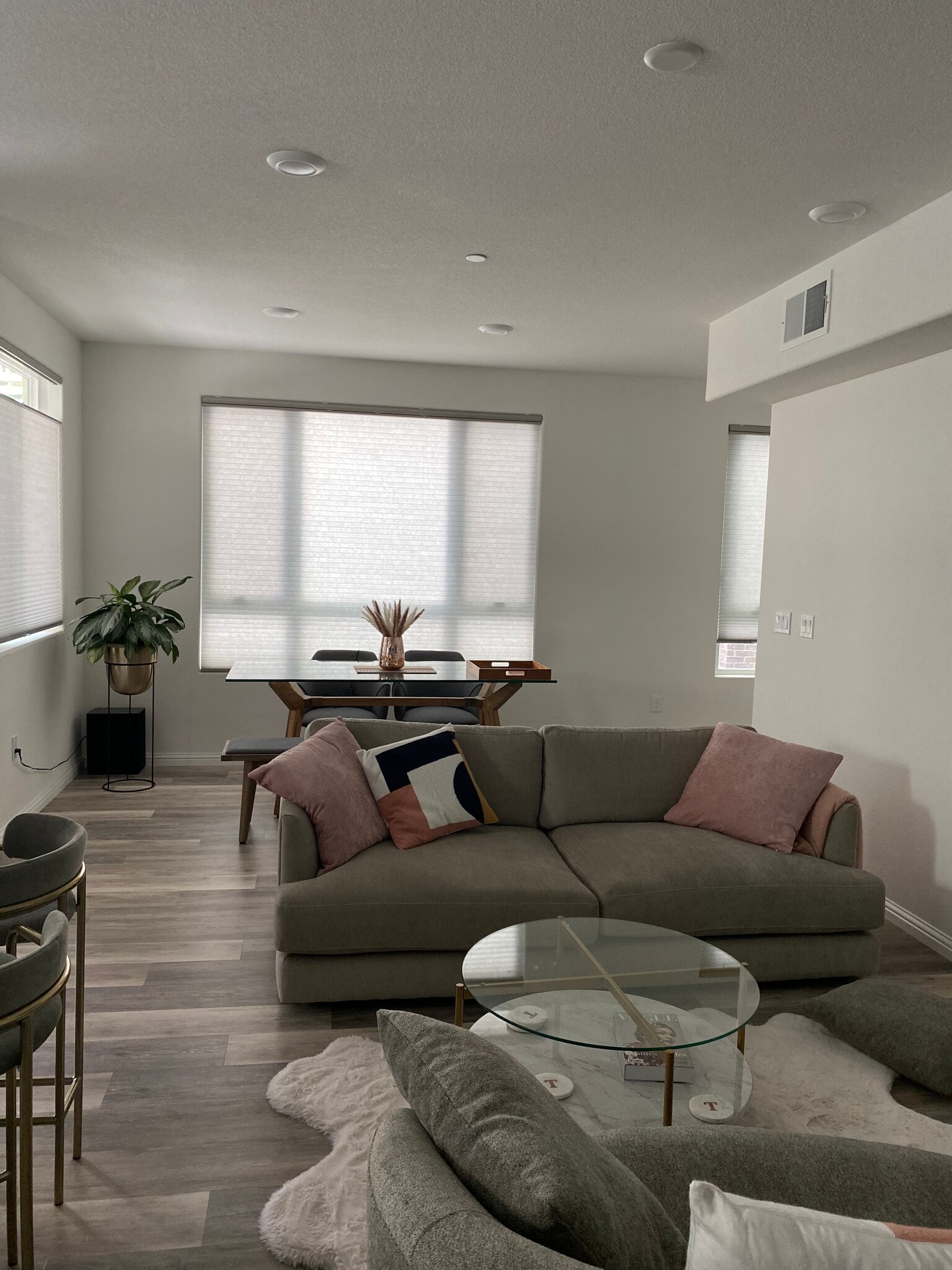 Building Photo - 1470 Nightshade Rd