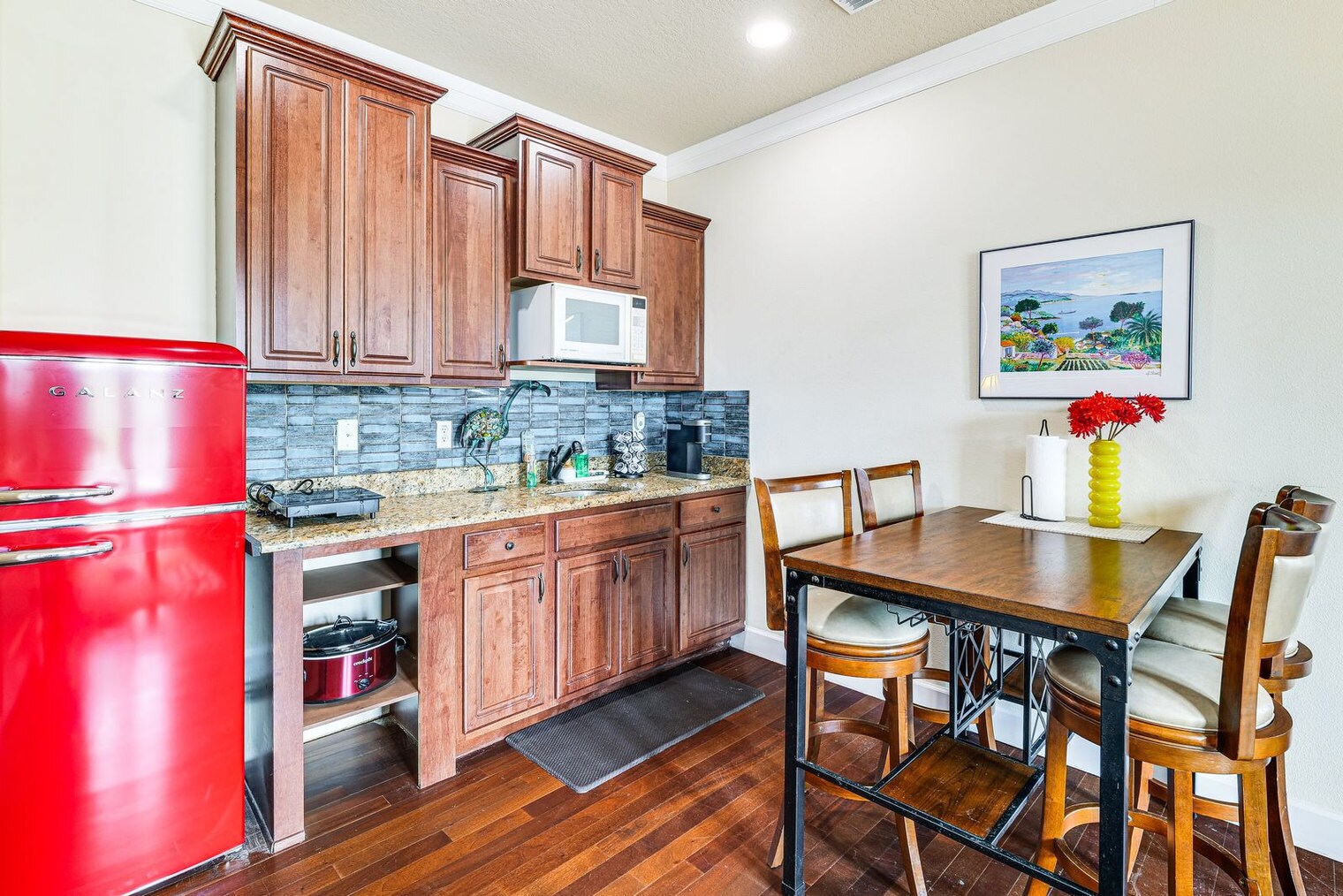 Building Photo - 1000 Castle Pines Ct