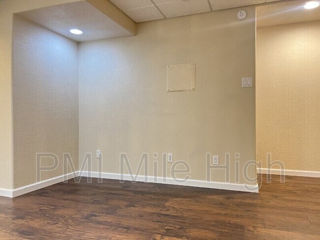 Building Photo - 6295 Taft St