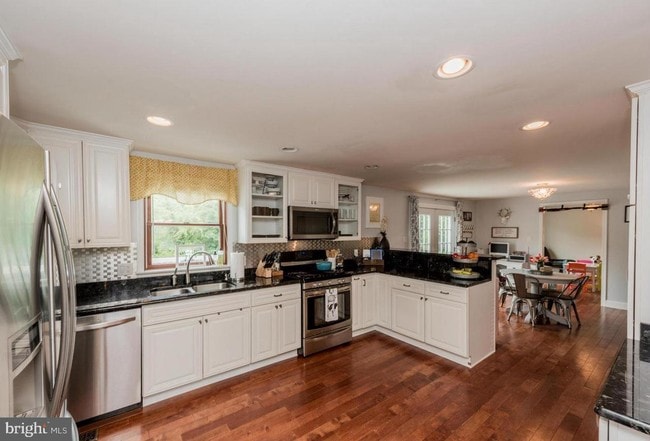 Building Photo - 6135 Waterloo Rd