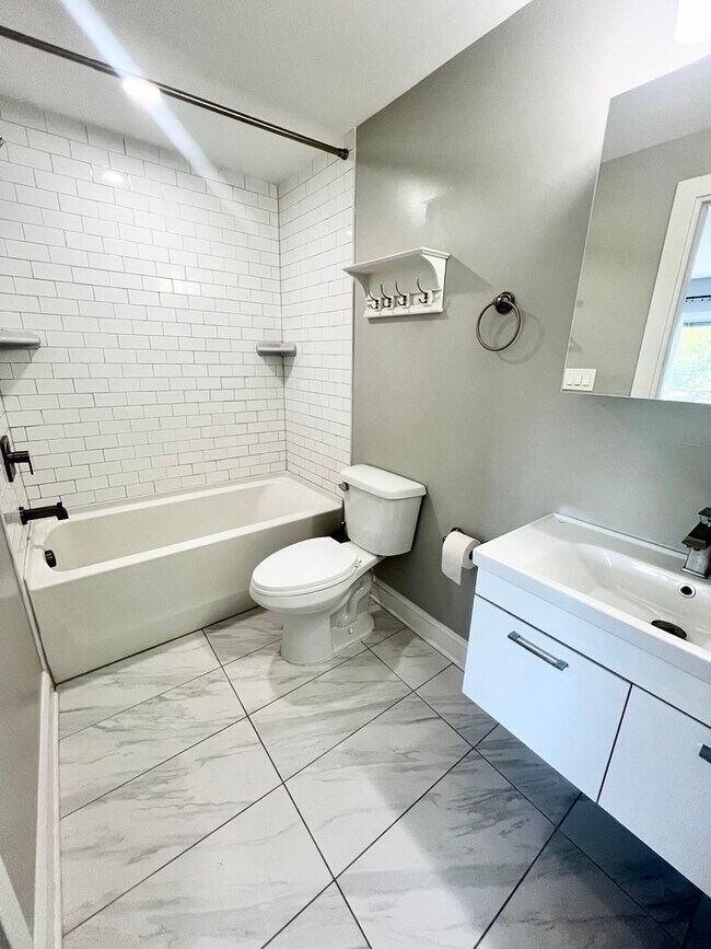 Building Photo - 3110 Georgia Ave NW