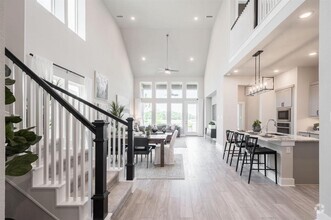 Building Photo - 7414 New Pecan Dr
