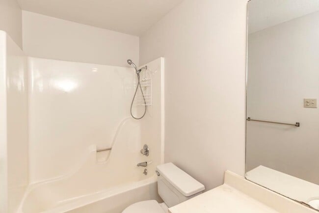 Building Photo - 8930 Manion Dr