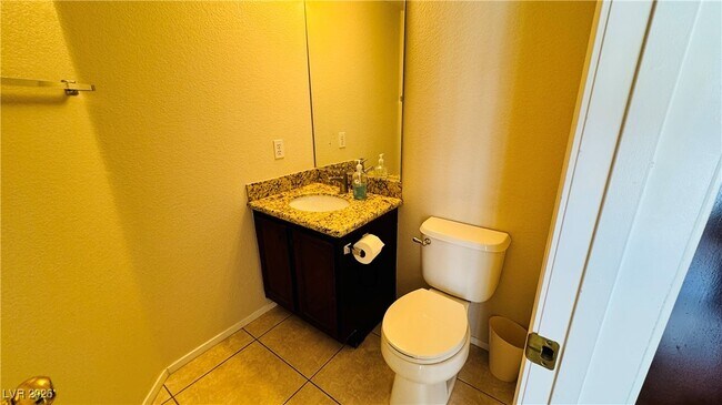 Building Photo - 513 Recognition Pl