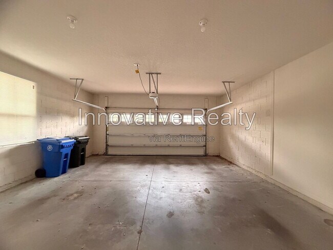 Building Photo - 67 Delacorte Wy
