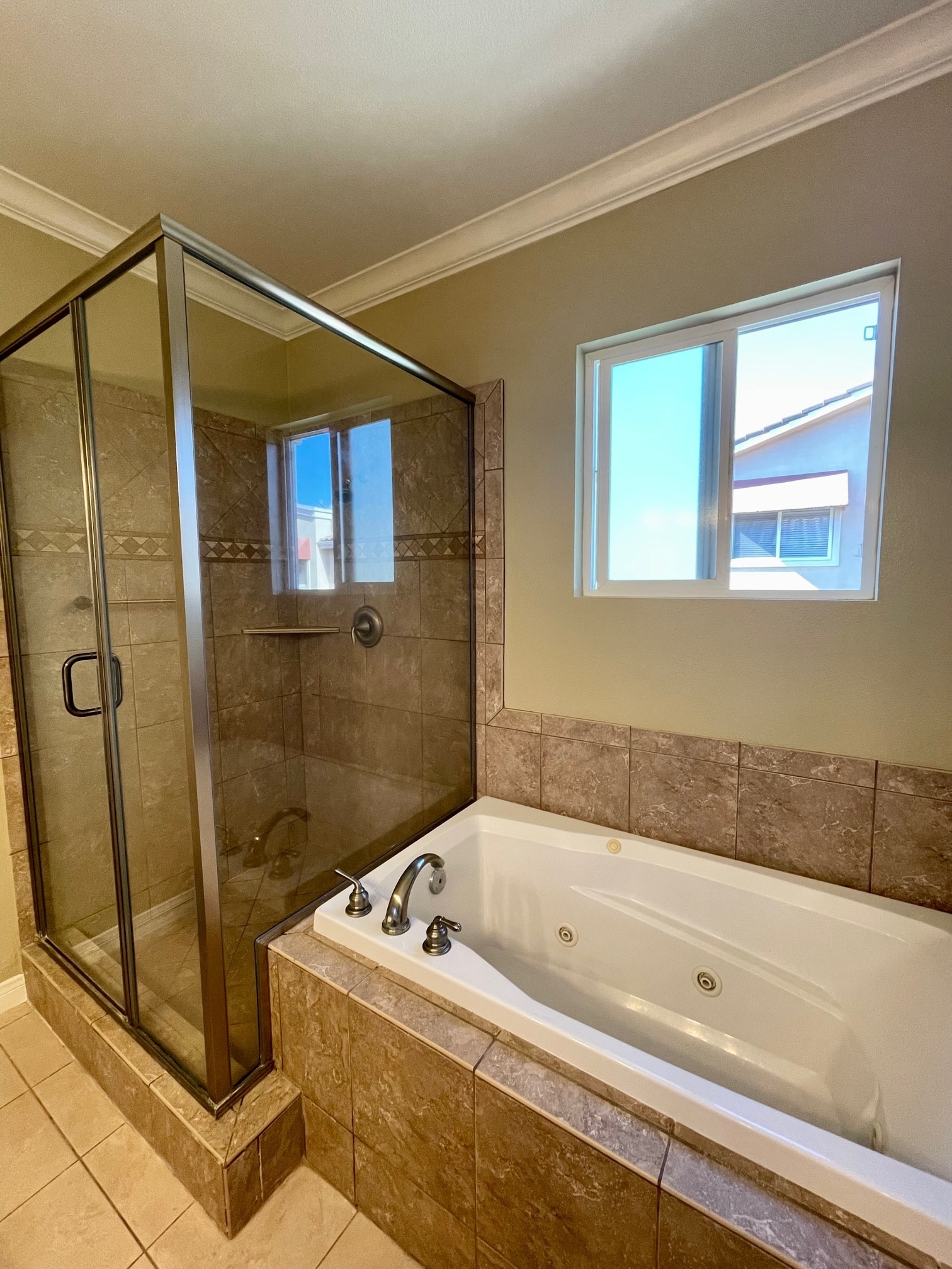 Building Photo - 1712 Ruxton Ln