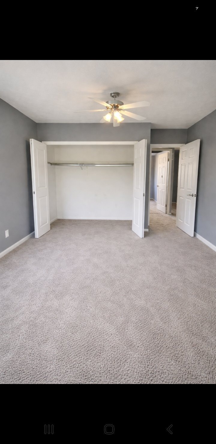 Building Photo - 9582 Fernwood Dr