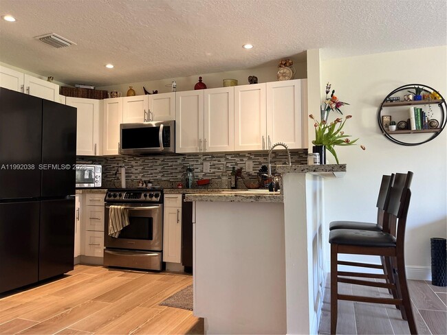 Building Photo - 12992 SW 32nd St