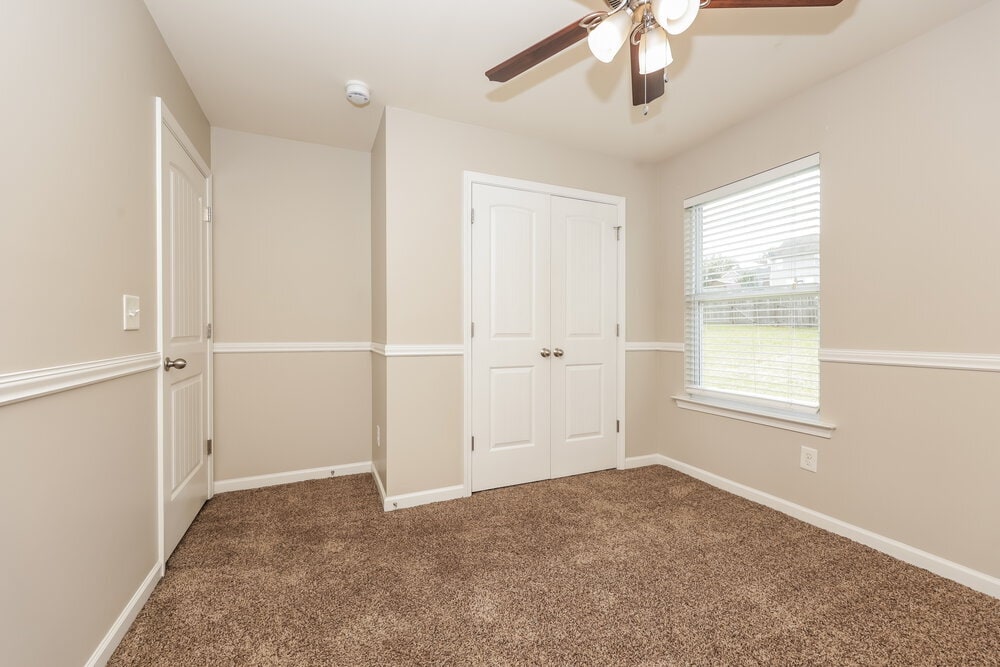 Building Photo - 2014 Cobblestone Dr