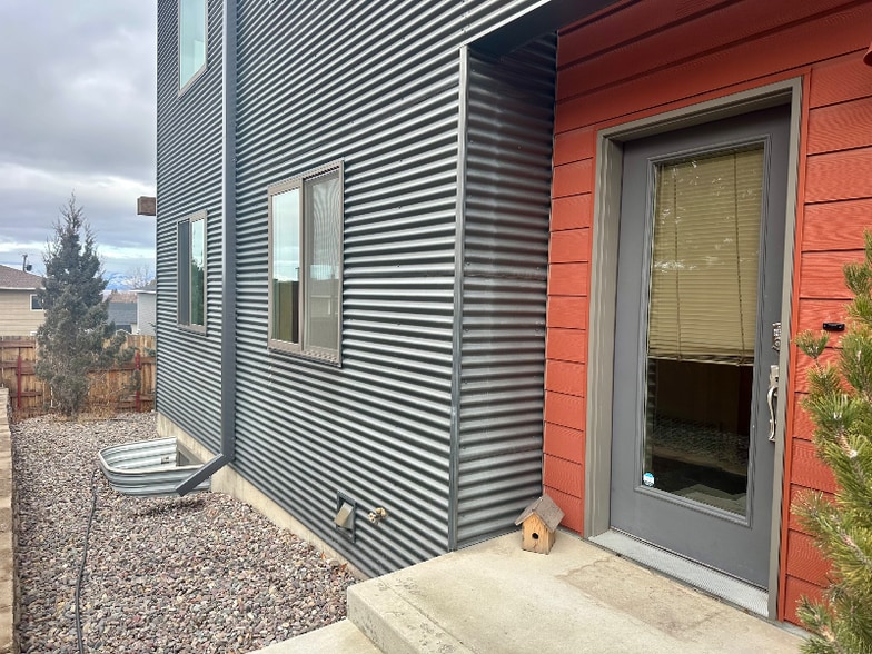 Building Photo - 1719 Euclid Ave