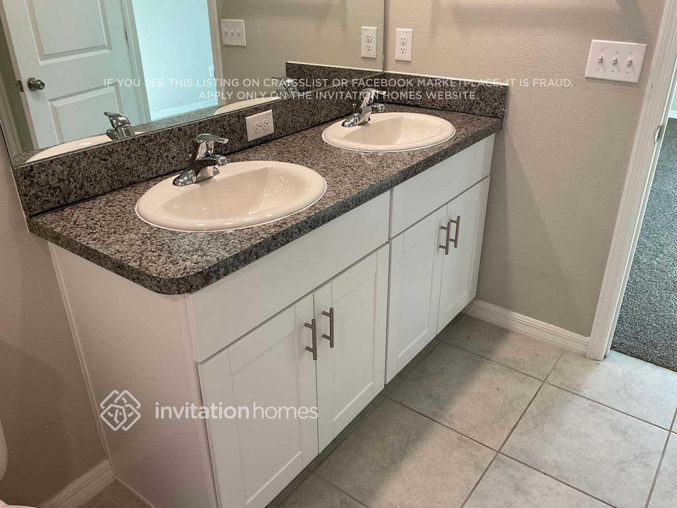 Building Photo - 1589 Blue Rose Dr