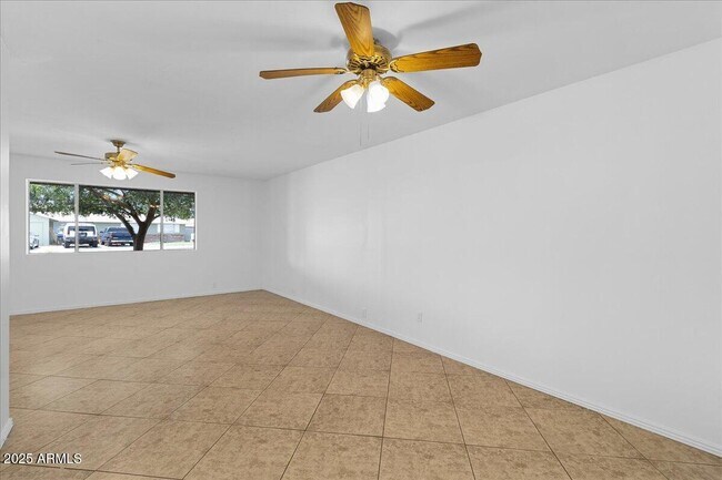 Building Photo - 6707 N 42nd Ave