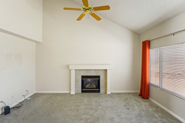 Building Photo - 9045 Aldersgate Ct