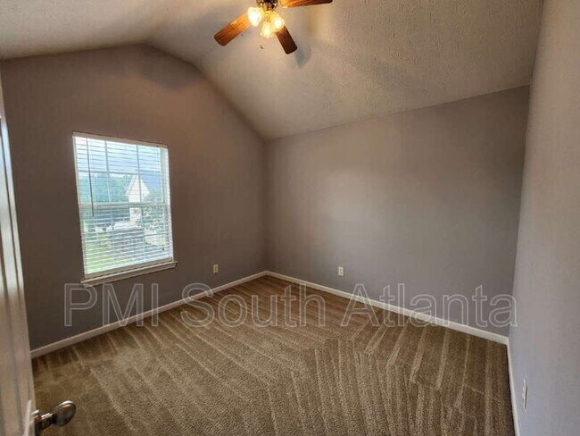 Building Photo - 1219 Quail Hunt Dr