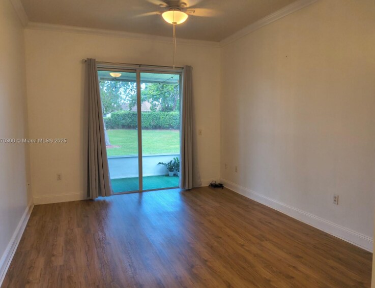 Building Photo - 440 SE 25th Dr