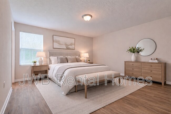 Building Photo - 2210 Kistlers Rdg Wy