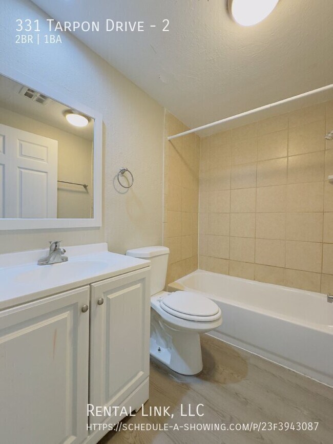 Building Photo - 331 Tarpon Dr