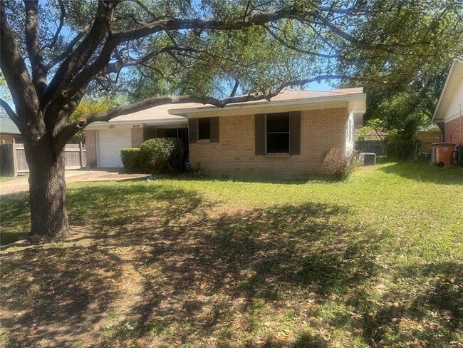 Building Photo - 8209 Easter Cove