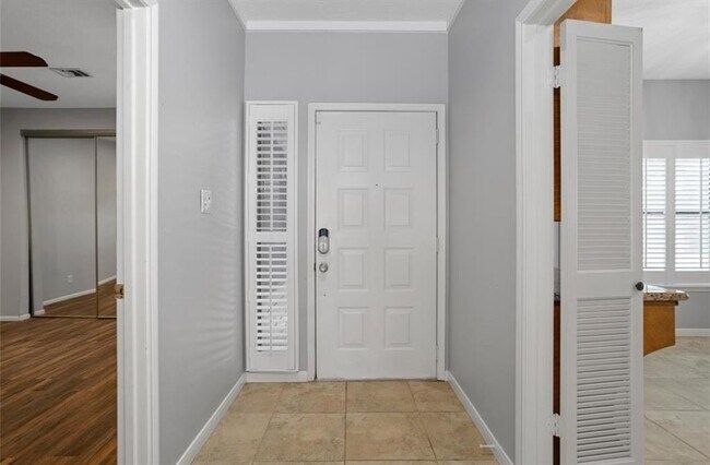 Building Photo - 18104 Starboard Dr