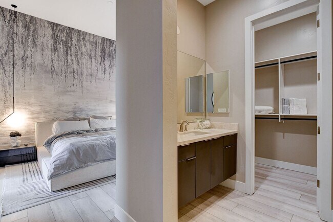 Building Photo - Mesa Ridge Luxury Oasis Feathertop