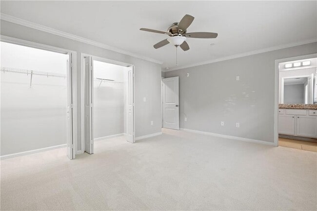 Building Photo - 305 Winding River Dr