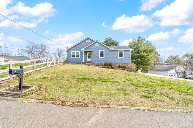 Building Photo - 5712 Walden Woods Ct NW