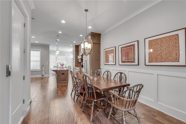 Building Photo - 345 Glen Iris Dr NE