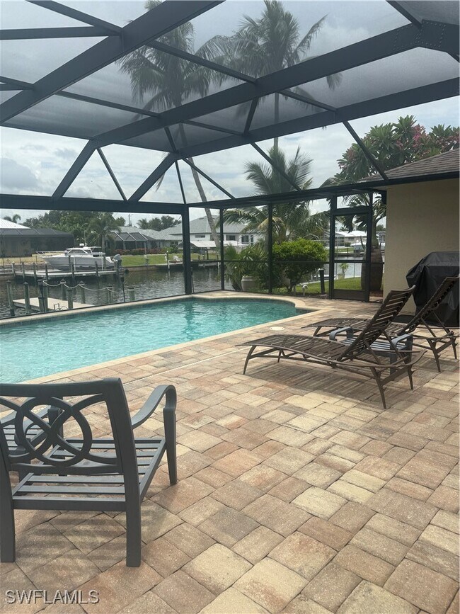 Building Photo - 1113 SE 20th Ct